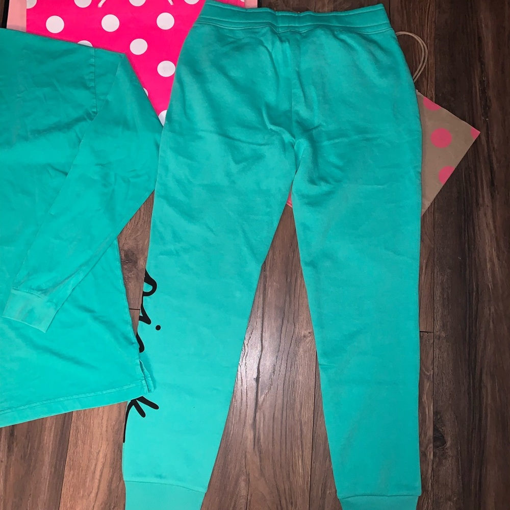 ❌SOLD❌ NEW VS PINK maldive green joggers & campus - Picture 12 of 13